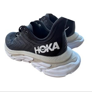 Hoka One One Clifton Edge Like NEW
